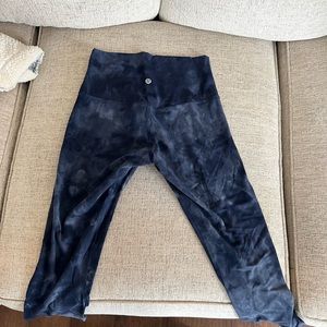 Lululemon blue diamond dye 25” align leggings